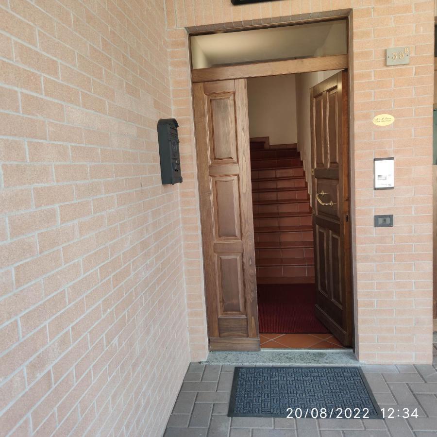 M&M Pinzi Suite Apartment Montepulciano Stazione Exterior foto
