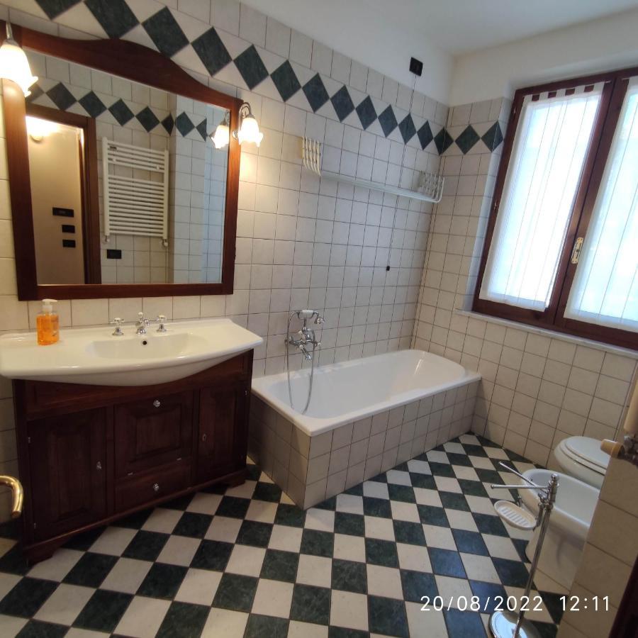 M&M Pinzi Suite Apartment Montepulciano Stazione Exterior foto